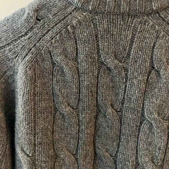 Vintage Men’s SZ M Y2K Gray V-neck Wool Cashmere Blend Cable Knit Sweater - Picture 7 of 10